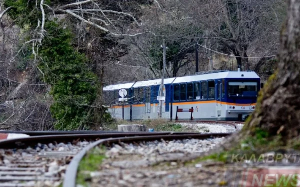 Καλάβρυτα: Επιχείρηση απεγκλωβισμoού περίπου 90 επιβατών συρμού του Οδοντωτού σιδηρόδρομου Διακοπτού - Καλαβρύτων