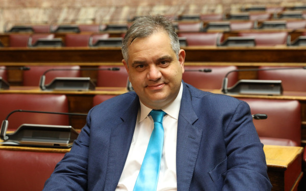 Έρχεται νέος ληξιαρχικός νόμος και αναβάθμιση του Ειδικού Ληξιαρχείου