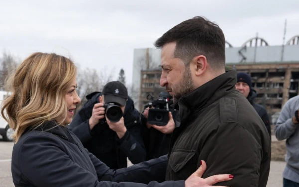 Στην Ιταλία ο Ζελένσκι για συνάντηση με τη Μελόνι