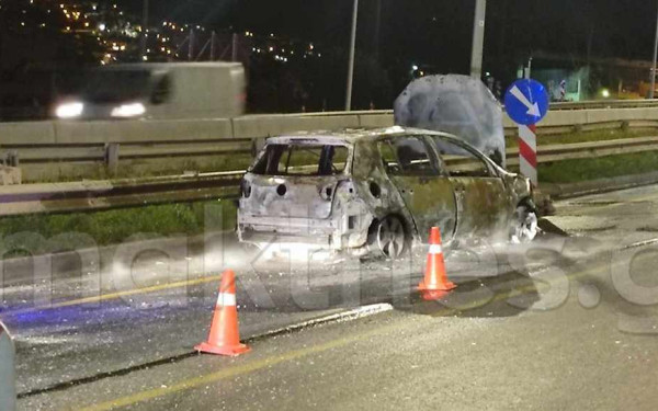 Θεσσαλονίκη: Αυτοκίνητο κάηκε ολοσχερώς στον περιφερειακό (φωτ.)