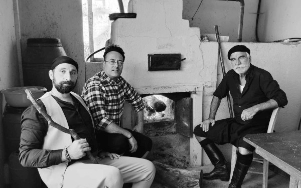 Σειρά μικρών επεισοδίων με θέμα τη ζωή και την καθημερινότητα περασμένων δεκαετιών στο ορεινό Ρέθυμνο (φωτ.)