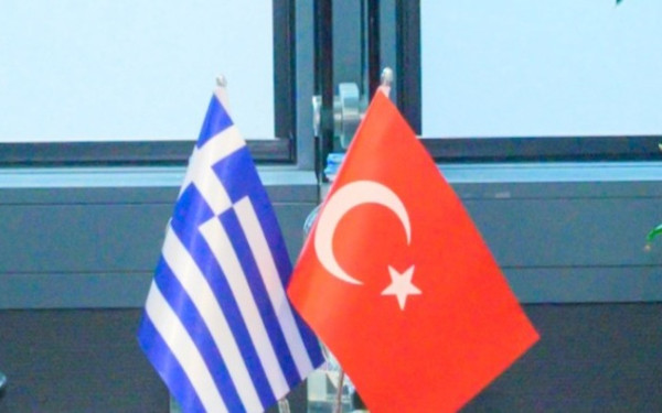 Ελλάδα-Τουρκία: Κοινή δέσμευση για αξιοποίηση της θετικής ατμόσφαιρας - Στο τραπέζι η επίσκεψη Μητσοτάκη το Μάιο