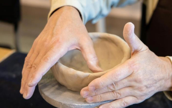 Δωρεάν μαθήματα κεραμικής - πηλού στη Δημοτική Βιβλιοθήκη Ωραιοκάστρου