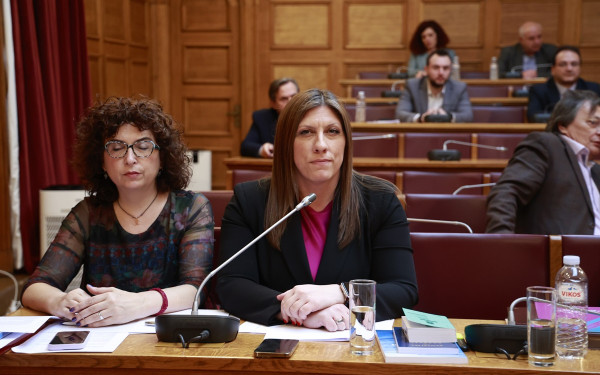 Εξεταστική για τα Τέμπη: Η κυβερνητική πλειοψηφία καταγγέλει τη Ζ. Κωνσταντοπούλου για «αντιδημοκρατική συμπεριφορά»