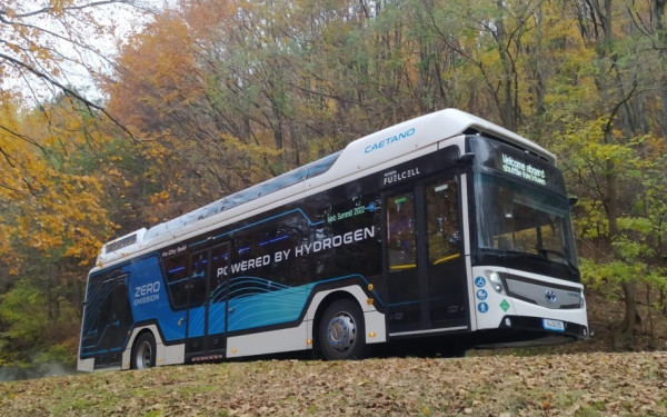 Δ. Παληαρούτα: Διαγωνισμός για λεωφορεία υδρογόνου μέσα στο 2025 και ριζική ανανέωση του στόλου σε Αθήνα και Θεσσαλονίκη
