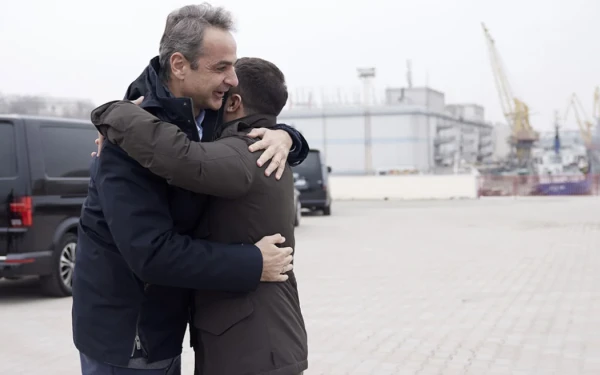 O Ζελένσκι ευχαρίστησε τον Μητσοτάκη: «Γενναία η επίσκεψή σου στην Οδησσό»