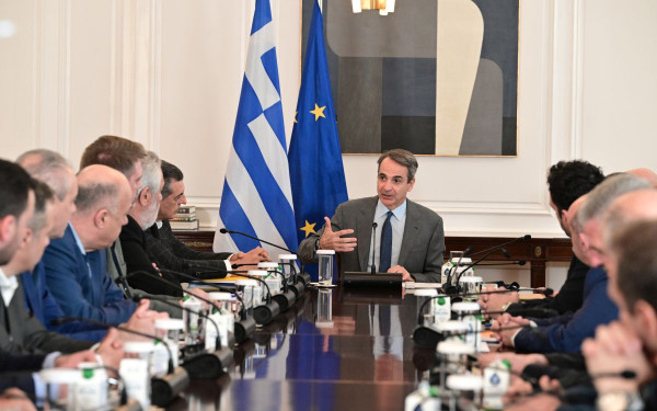 Μητσοτάκης σε θεσμικούς φορείς της Θεσσαλίας: Να μετατρέψουμε μια μεγάλη καταστροφή σε ευκαιρία ουσιαστικής αναδιάθρωσης