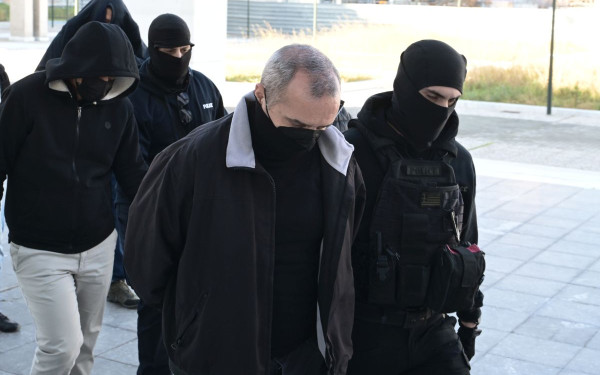 Κολωνός: Ένοχος ο Ηλ. Μίχος για μαστροπεία και βιασμό - Αθώα η μητέρα