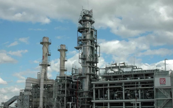 Ρωσία: Ζημιές στο διυλιστήριο στην Τουάψε σε επίθεση drones της Ουκρανίας