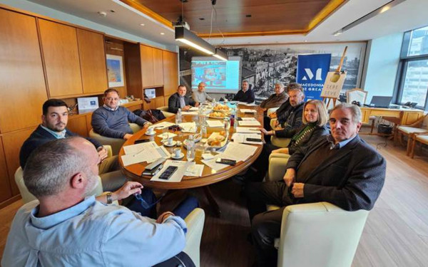 Το ελληνικό ακτινίδιο αντιμέτωπο με ανεξέλεγκτες φυτεύσεις αλλά και "ελληνοποιήσεις"