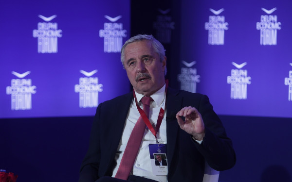 Ο Γιάννης Μανιάτης αντιπρόεδρος των Ευρωσοσιαλιστών