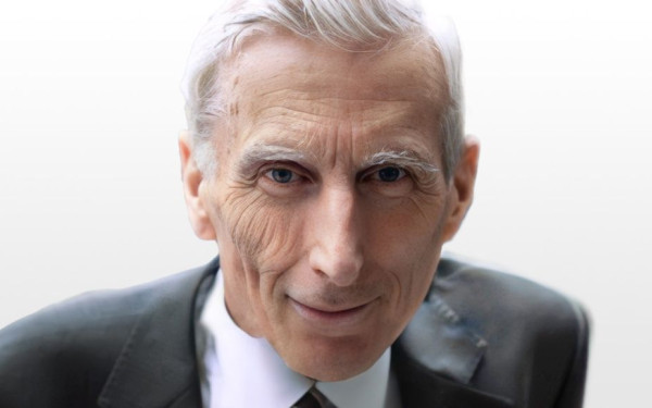 «Τι να τους κάνουμε τους ανθρώπους στο Διάστημα όταν έχουμε ρομπότ;» διερωτάται ο βασιλικός αστρονόμος της Αγγλίας