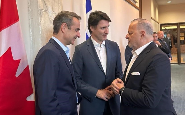 Μητσοτάκης και Τριντό με τον Ευάγγελο Μυτιληναίο στο Τορόντο του Καναδά