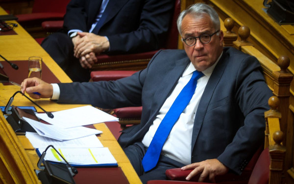 Μ. Βορίδης για συμβάν στο μετρό Θεσσαλονίκης: Μπορούμε να αρχίσουμε να συζητάμε σε αυτή τη χώρα τίποτα πιο κανονικό; (βίντεο)