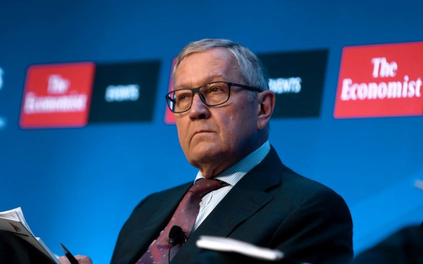 Κλ. Ρέγκλινγκ: Η Ελλάδα δεσμεύεται στην εφαρμογή των μεταρρυθμίσεων και μετά τη λήξη της μεταμνημονιακής εποπτείας