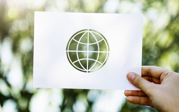 Πώς θα μειώσει η βιομηχανία συσκευασίας τον αντίκτυπό της στο περιβάλλον