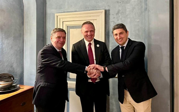 Τριμερής συνάντηση Ελλάδας - Ιταλίας - Ισπανίας για επιτάχυνση αλλαγών στην ΚΑΠ και αντιμετώπιση της κλιματικής κρίσης