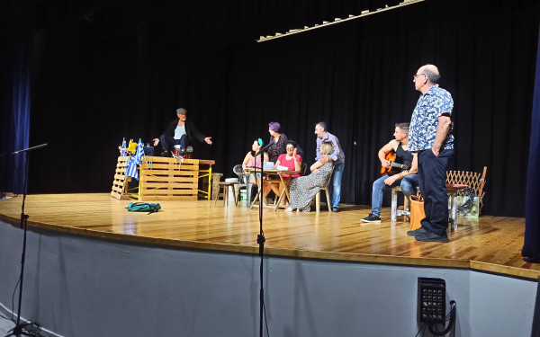 Με επιτυχία παρουσιάστηκε η «Αυλή των Θαυμάτων» στο Ωραιόκαστρο