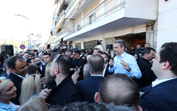 «Κομματικός οργασμός» στη ΝΔ ενόψει ευρωεκλογών