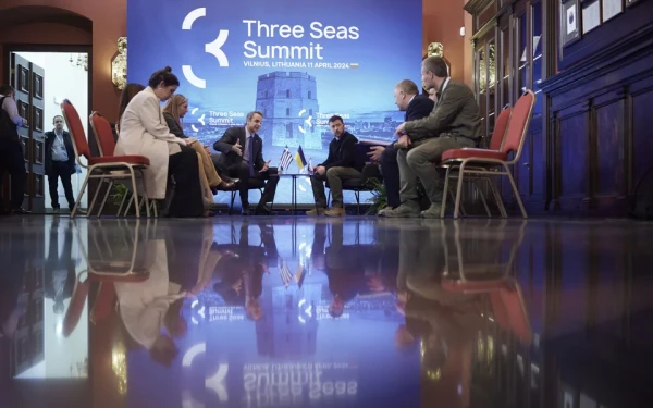 Συνάντηση Μητσοτάκη - Ζελένσκι στο Βίλνιους