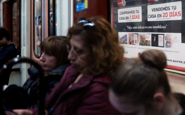 Η Ισπανία βάζει τέλος στη «Golden Visa» για να σταματήσει την κερδοσκοπία στα ακίνητα