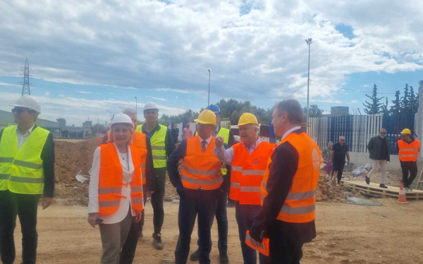 Χρ. Σταϊκούρας: Στα μέσα Μαΐου θα είναι έτοιμος ο σταθμός φόρτισης των ηλεκτρικών λεωφορείων (βίντεο, φωτ.)