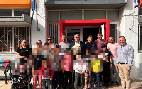 Χαλκιδική: Επίσκεψη του Δημάρχου Πολυγύρου στο Ειδικό Σχολείο