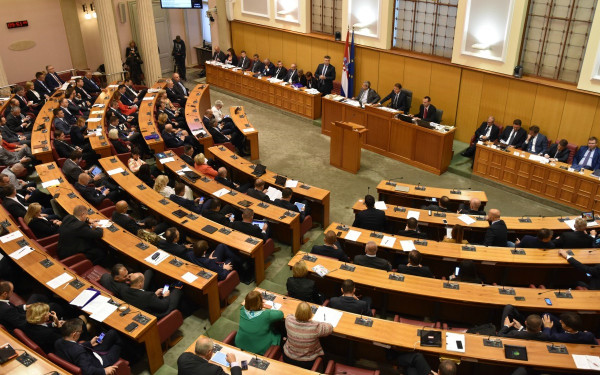 Κροατία: Παίρνει αυστηρά μέτρα για τις βραχυχρόνιες τουριστικές μισθώσεις