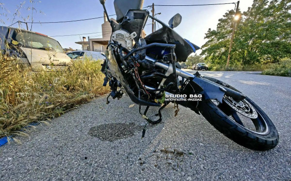 Ναύπλιο: Θανατηφόρο τροχαίο με μηχανή - Νεκρός ο οδηγός (βίντεο)