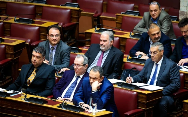 Στις 19 Ιουνίου η δίκη των 11 βουλευτών που εκλέχθηκαν με τους «Σπαρτιάτες» και του Κασιδιάρη, για εξαπάτηση εκλογέων