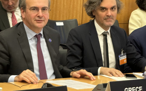 Συναντήσεις του Κ. Χατζηδάκη στην Υπουργική Διάσκεψη του ΟΟΣΑ