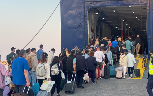 Αγωνία και αναμονή για την ακτοπλοϊκή σύνδεση Θεσσαλονίκης - Σποράδων
