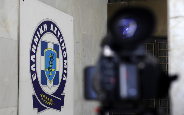 Στη ΓΑΔΑ κρατείται ο βουλευτής Κ. Φλώρος