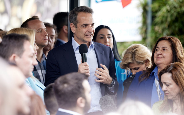 Μητσοτάκης από τη Δροσιά: Να στήσουμε ανάχωμα απέναντι σε αυτούς που εκμεταλλεύονται την χριστιανική πίστη