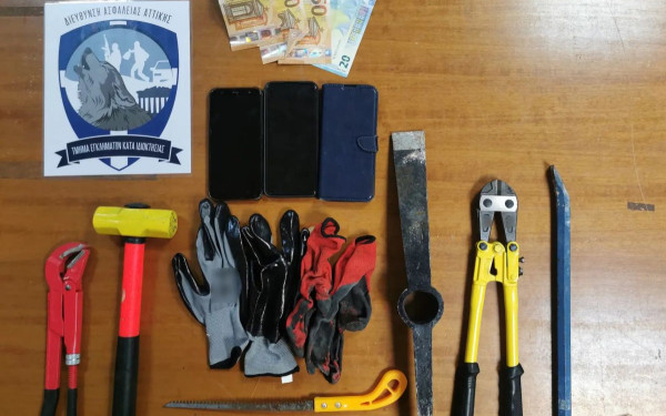 Αθήνα: Συνελήφθησαν δύο Σέρβοι, μέλη της συμμορίας «Pink Panthers» - Τα ριφιφί σε κοσμηματοπωλεία και ο τρόπος δράσης τους