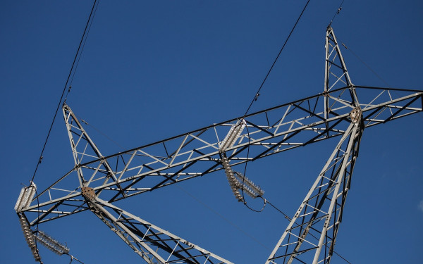 Ρεύμα: Πώς θα επιδοτηθούν οι καταναλωτές - Τι περιλαμβάνει ο σχεδιασμός της κυβέρνησης