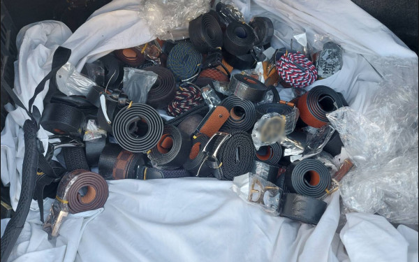 Θεσσαλονίκη: 13 συλλήψεις σε λαϊκές αγορές για παρεμπόριο (φωτ.)