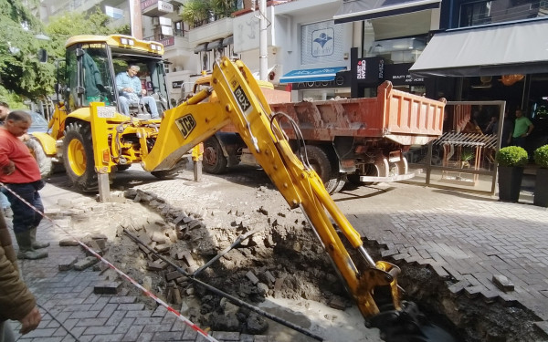 Η ΔΕΥΑ Κατερίνης για την πρόσφατη πολύ σοβαρή βλάβη στον κεντρικό αγωγό ύδρευσης