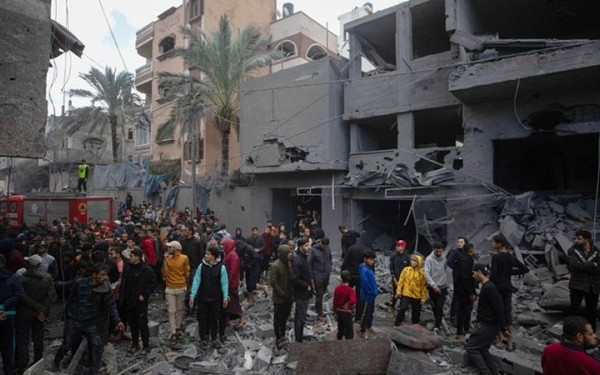 Γάζα: Οι άμαχοι Παλαιστίνιοι φεύγουν από τη Ράφα, οι Ισραηλινοί συνεχίζουν να σφυροκοπούν