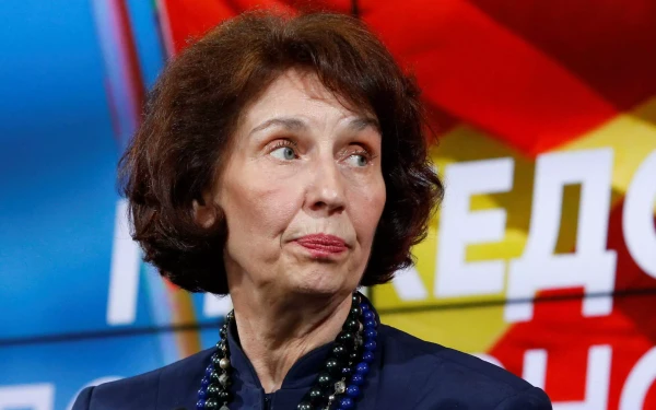 Β. Μακεδονία: «Δικαίωμα της προέδρου να χρησιμοποιεί το όνομα Μακεδονία» λέει η Σιλιάνοφσκα