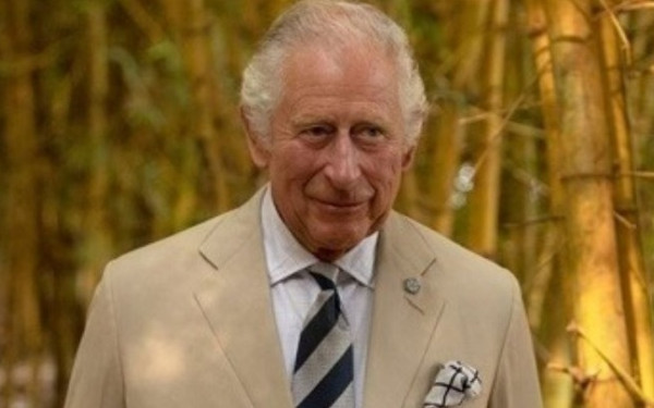 Βασιλιάς Κάρολος: Οι Βρετανοί «θα επαναπροσδιορίσουν» τις σχέσεις με τους «Ευρωπαίους εταίρους»