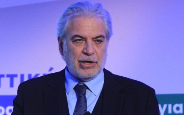 Επίθεση σε ελληνόκτητο πλοίο στην Ερυθρά Θάλασσα - Χρ.Στυλιανίδης: Κατάφωρη παραβίαση των κανόνων του διεθνούς δικαίου