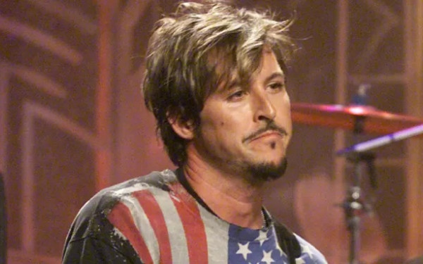 Charlie Colin: Νεκρός ο μπασίστας των «Train» μετά από ατύχημα στο μπάνιο