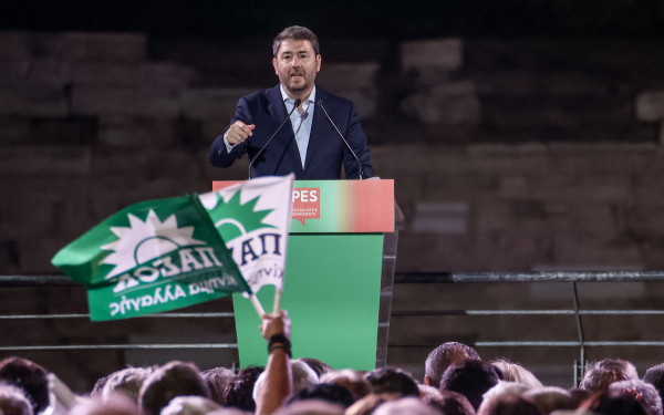 Ν. Ανδρουλάκης: «Επί διακυβέρνησης ΝΔ οι πλούσιοι γίνονται πλουσιότεροι, οι φτωχοί φτωχότεροι και η μεσαία τάξη φθίνει»