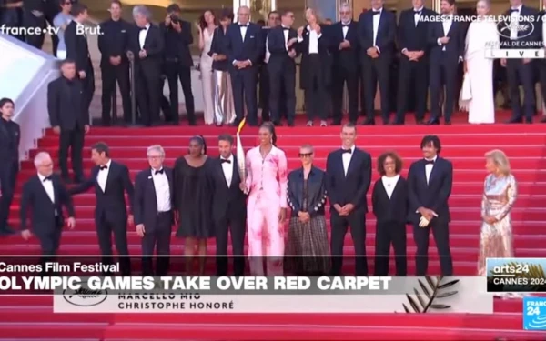 Για πρώτη φορά η Ολυμπιακή Φλόγα στο Φεστιβάλ των Καννών (βίντεο)