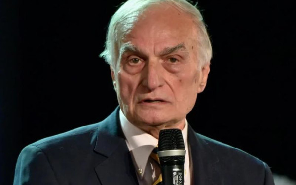 Πέθανε η γυναίκα του Μανώλη Μαυρομμάτη