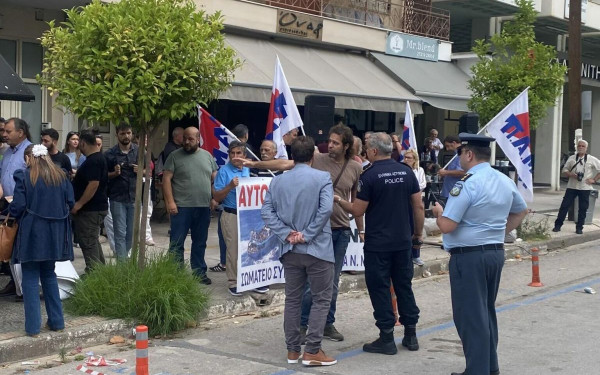 Ναυάγιο στην Πύλο: Ξεκίνησε η δίκη των εννέα κατηγορούμενων - Ένταση έξω από τα δικαστήρια (φωτ.)