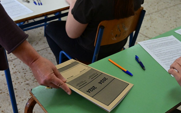 Πανελλαδικές εξετάσεις: Συμβουλές από φυσικοθεραπευτές για τη διαχείριση του άγχους