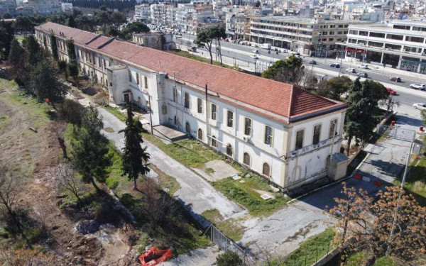 Παύλου Μελά: Η ανάπλαση στο πρώην στρατόπεδο… θα αργήσει λίγο ακόμη - Άνοιξη του 2025 τα πρώτα έργα