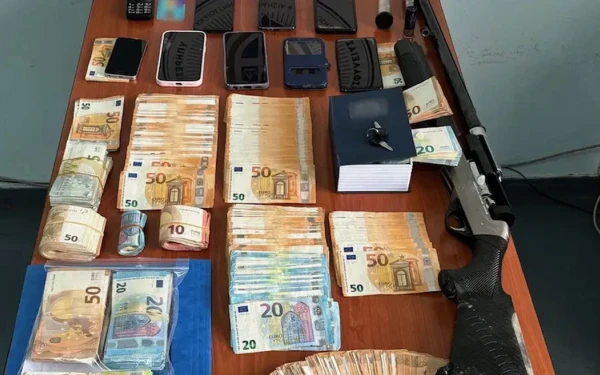 Χαλκίδα: Εφοριακοί της ΔΟΥ είχαν στήσει εγκληματική οργάνωση